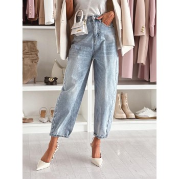 Woman's jeans