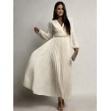 Maxi dress pleated