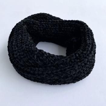 Knitted neck